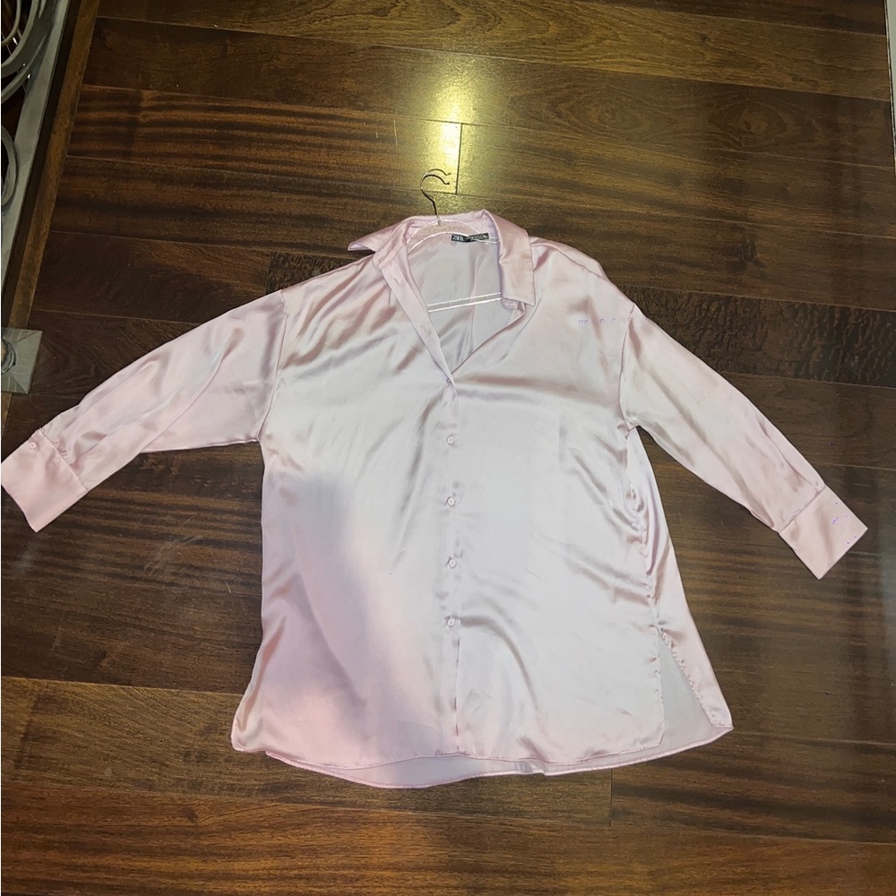ZARA - SIZE XS - PINK SATIN BLOUSE